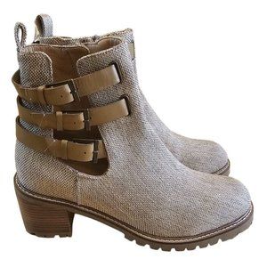 Seychelles Women's Give It a Whirl Ankle Boot size 11